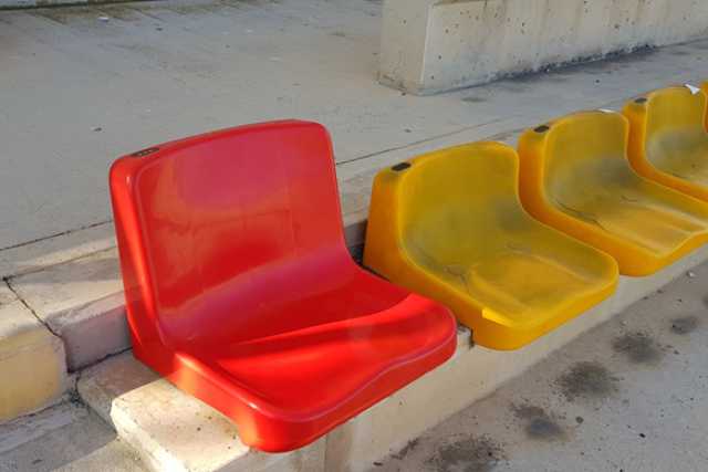 Bari, stadio San Nicola: partono i lavori per la sostituzione dei seggiolini